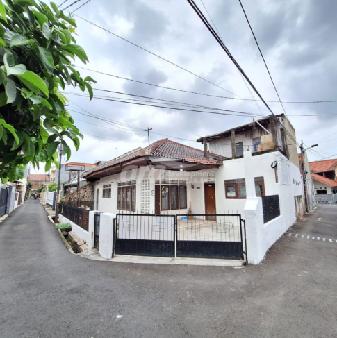 Perumahan Dijual Cepat Rumah Cantik di Tebet Jakarta Selatan
